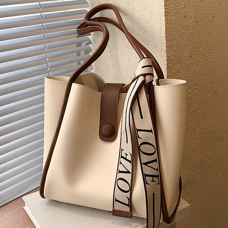 Love Tote Handbags
