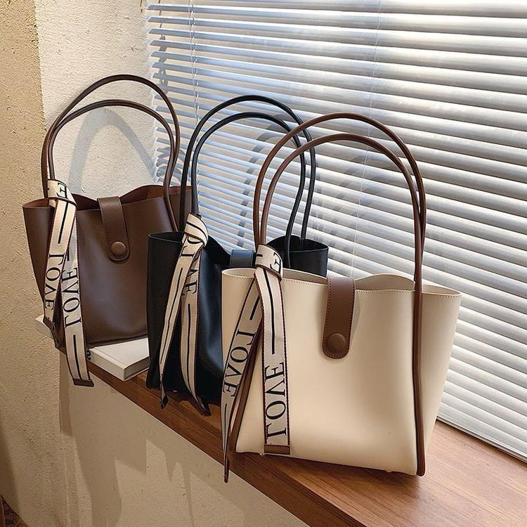 Love Tote Handbags