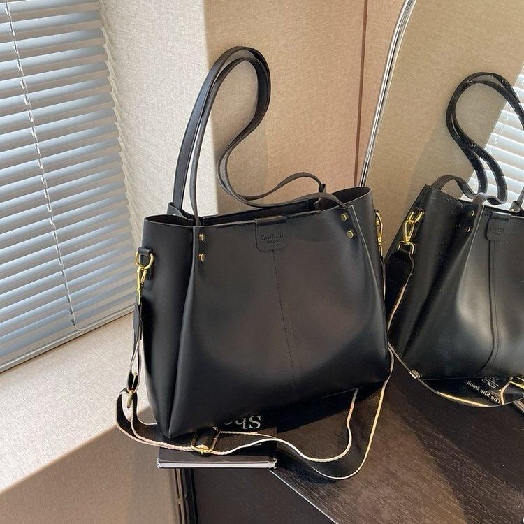 Extra Unique Handbags